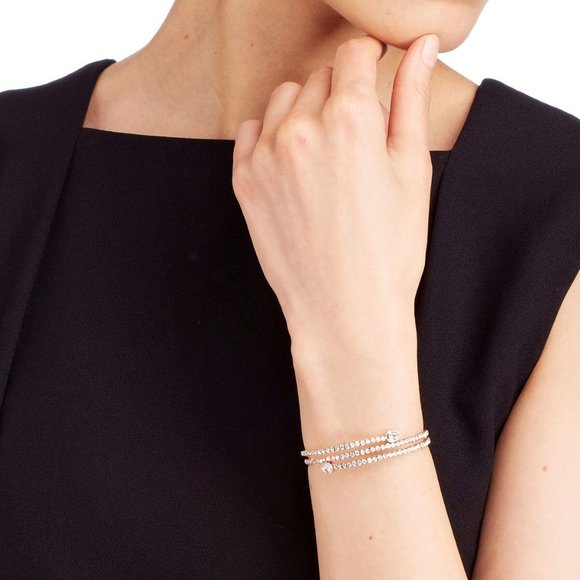 ✨SWAROVSKI Twisty Drop Bangle - Picture 2 of 2